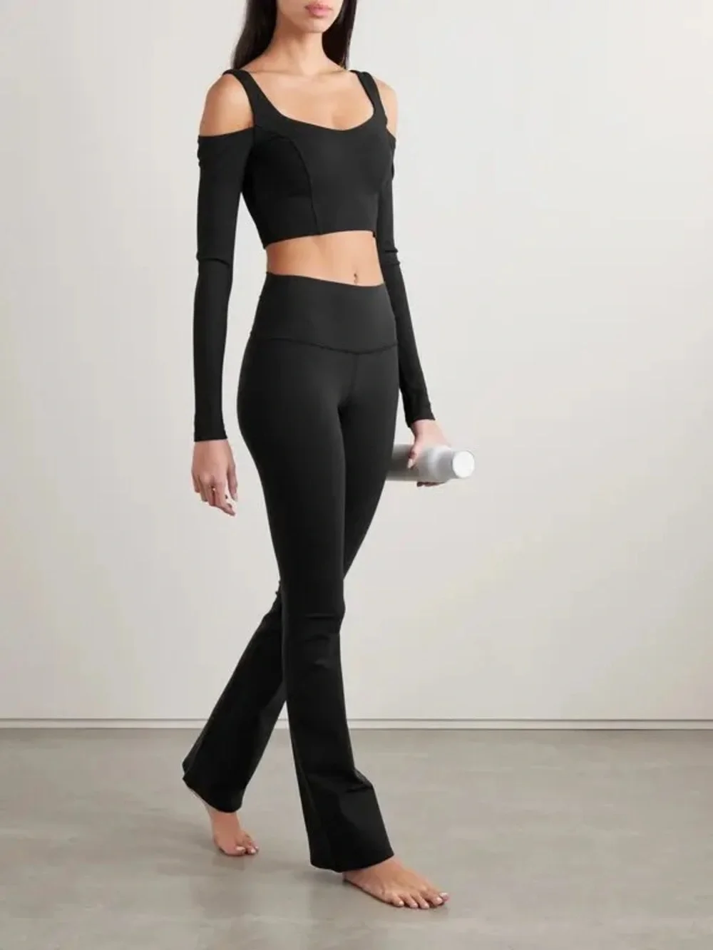 ALO Yoga Cold-Shoulder Cropped Ribbed Long Sleeve Top in Black Size Medium